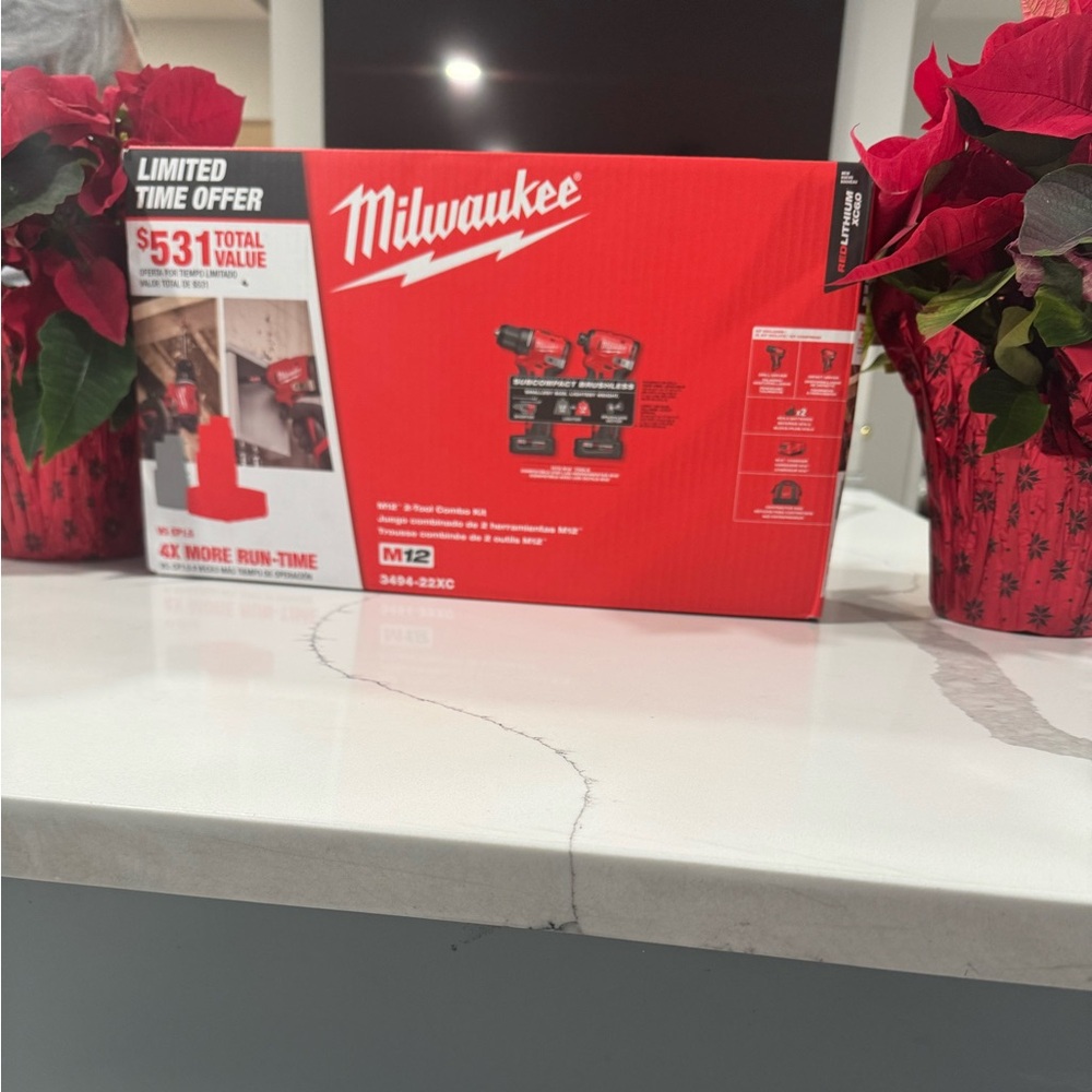 Milwaukee M12 Power Tool Set